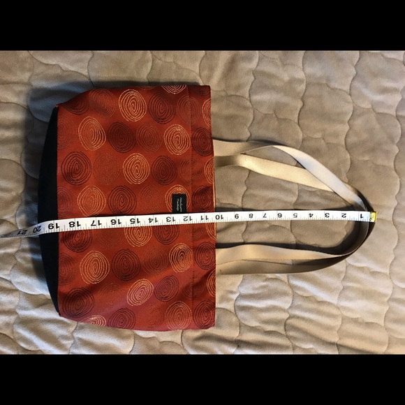 Madison Handbag - Picture 5 of 6